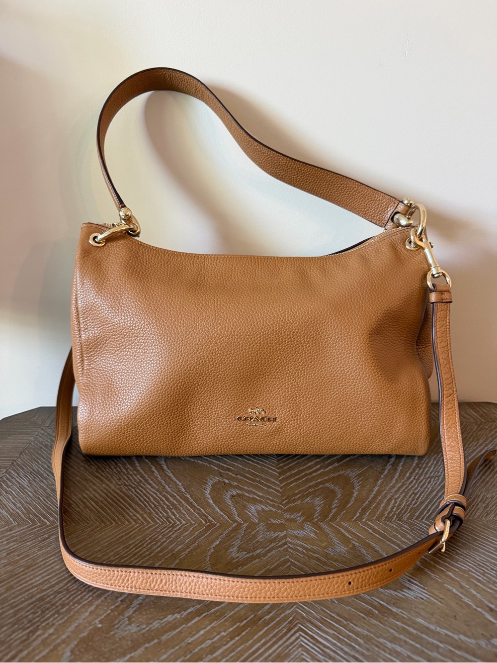 Coach Leather Purse - Picture 10 of 10